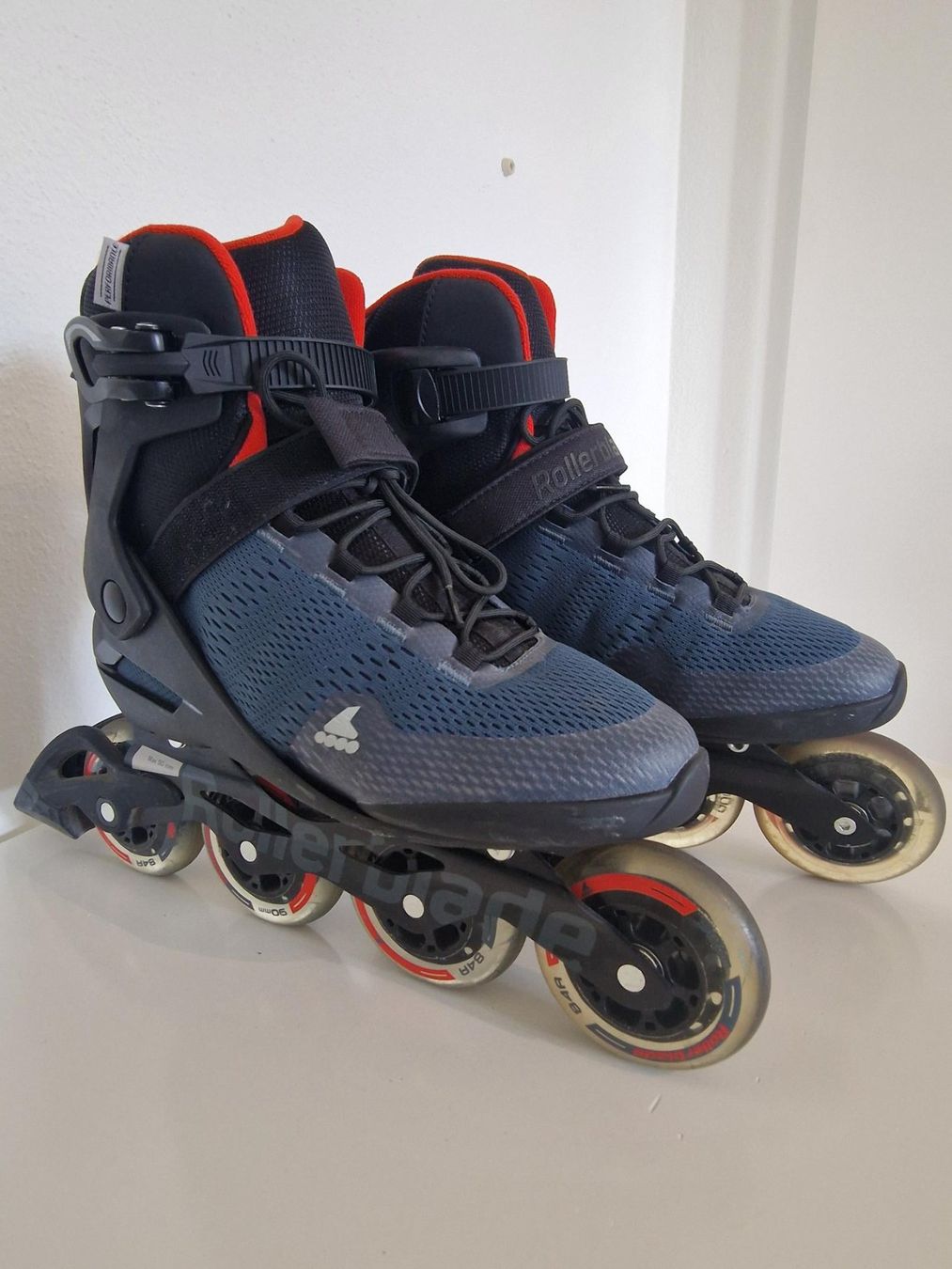 Patins à roul. & inline: Inlineskates Herren – D'occasion à Richterswil par Sifon