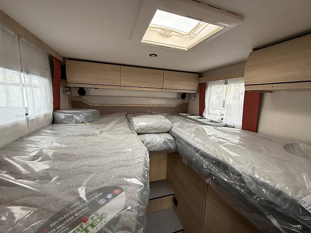 Veicoli da campeggio: Rapido COMPACT C55 Night Edition – Usato da Langenthal venduto da Reisemobil01 6