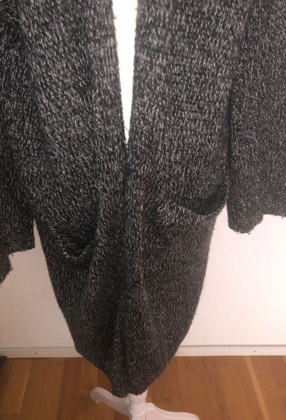 H&M Giacche: Jacke H&M schwarz/grau Gr. M – Usato da Wallisellen venduto da watcher01 1