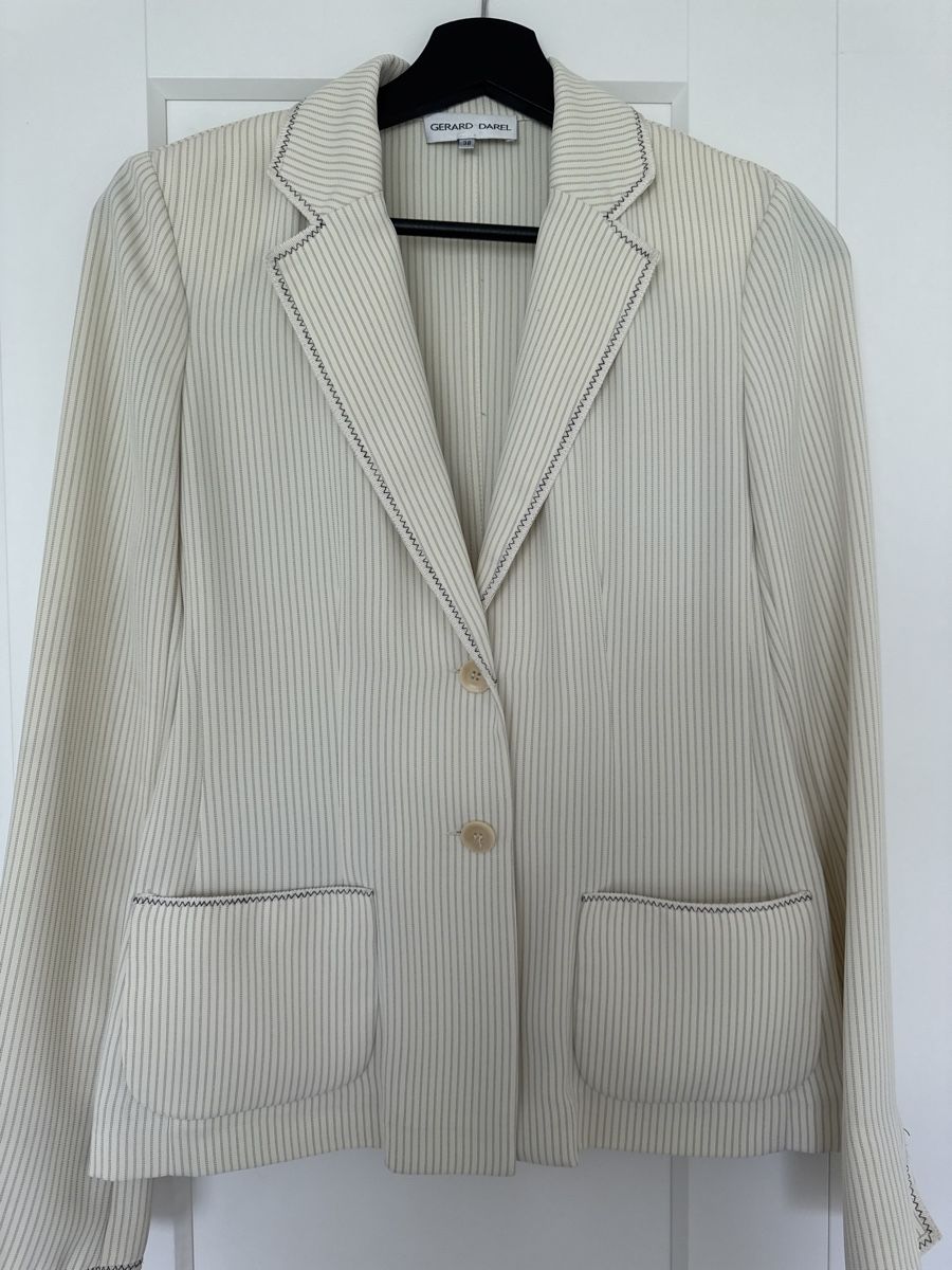 Gérard Darel Completi & Tailleur: Sommer Anzug von Gerard Darel Gr 38 – Usato da Freienbach venduto da buyzebra 1