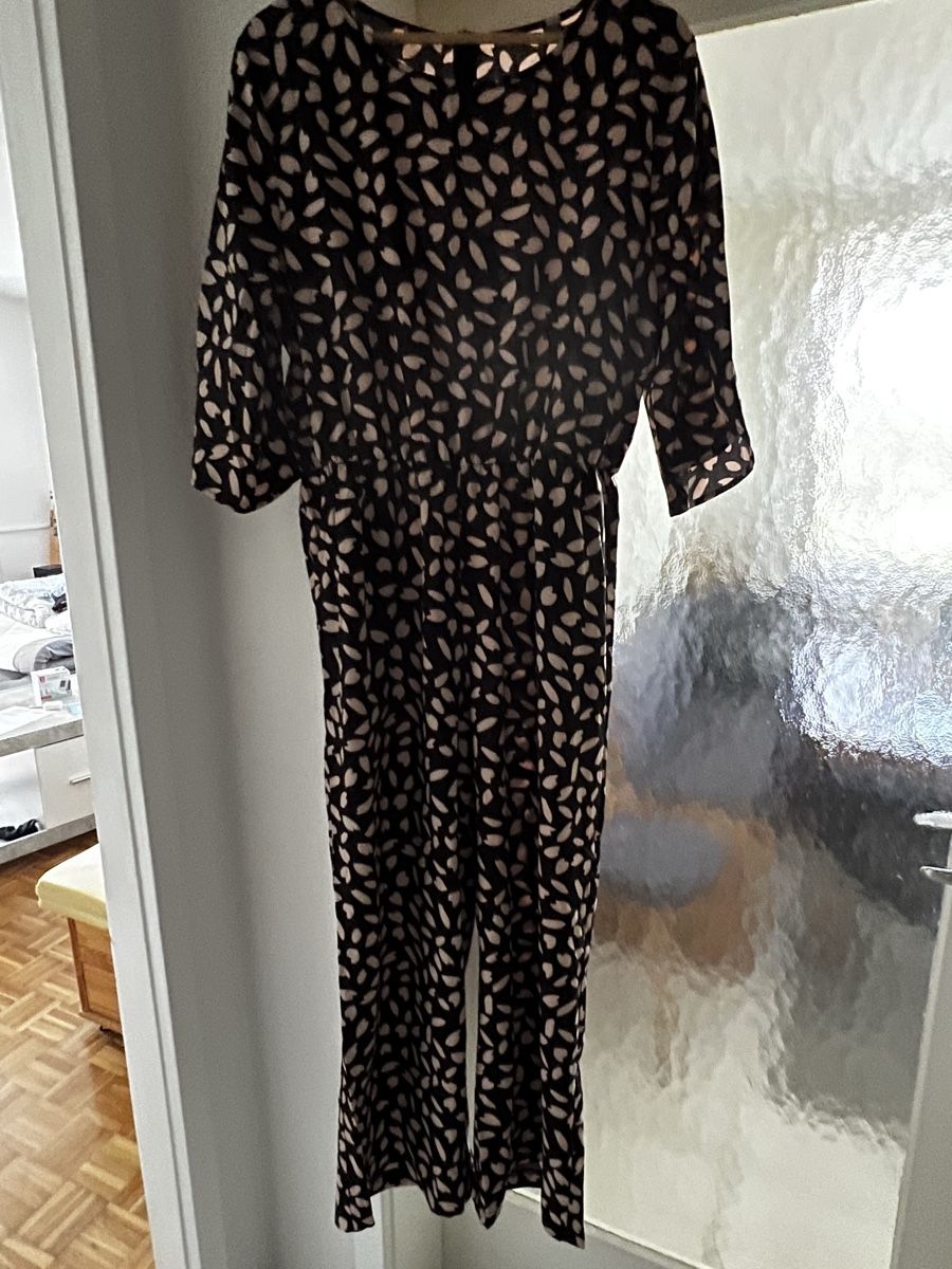 Tute: Damen Jumpsuit mit Muster Grösse XL neu – Nuovo e nell'imballaggio originale da Siebnen venduto da toshi123 1