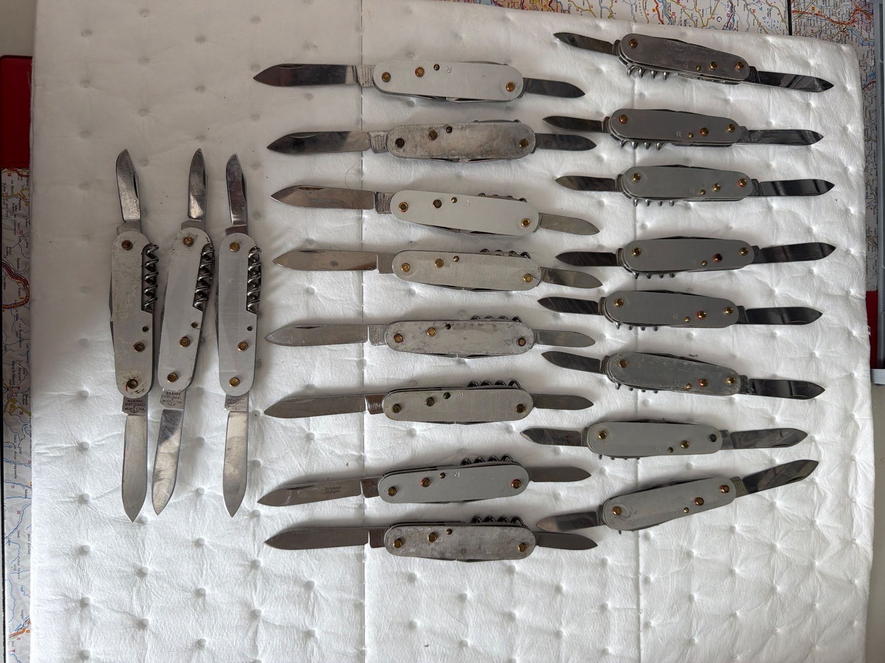 Victorinox Coltelli tascabile: Victorinox 84mm ohne Schalen – Difettoso da Rütschelen venduto da Pemaru 4