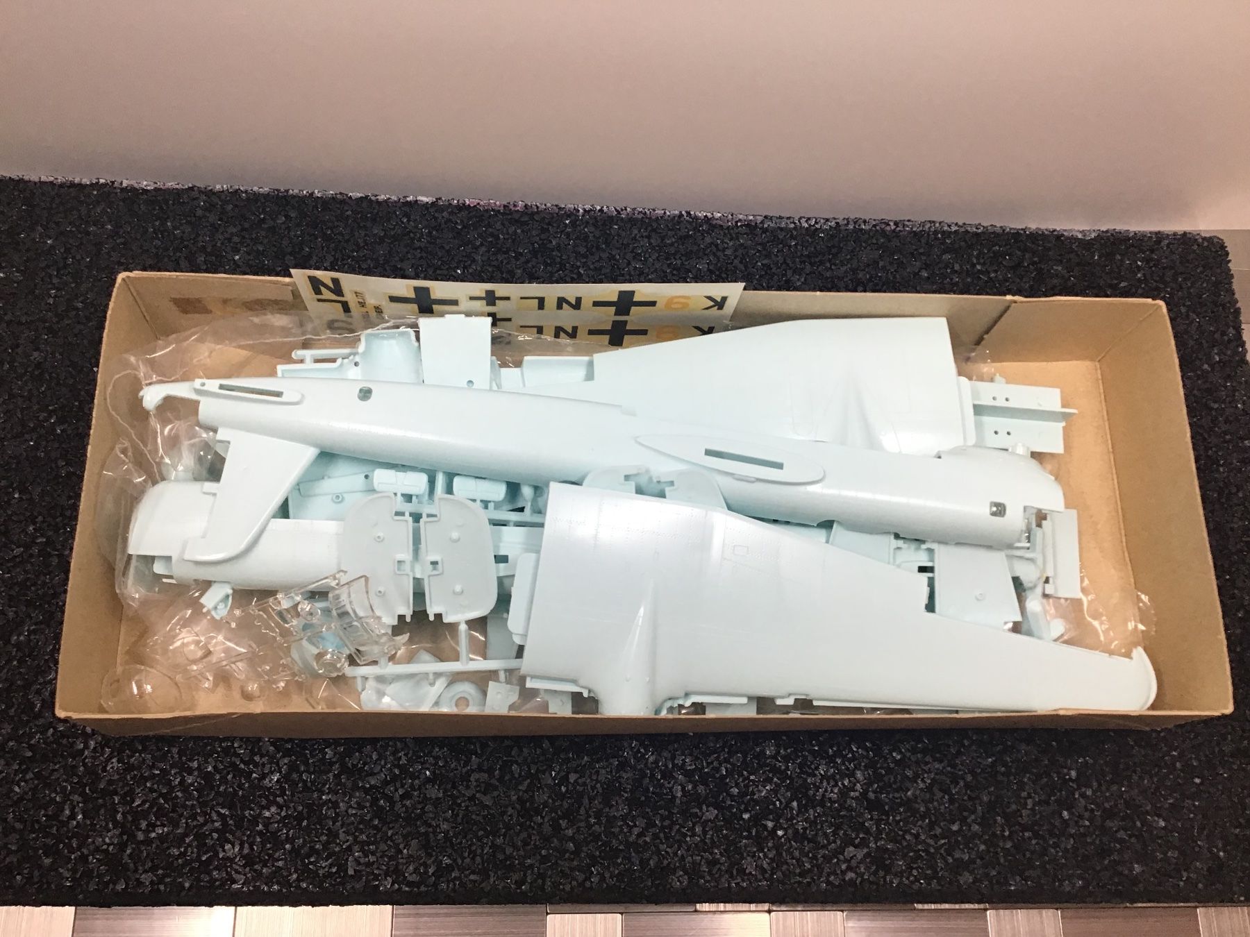 Airfix Kit di modellismo & Modellini statici: AIRFIX HEINKEL HE 177 1/72 – Usato da Männedorf venduto da Modell-Spezialisten