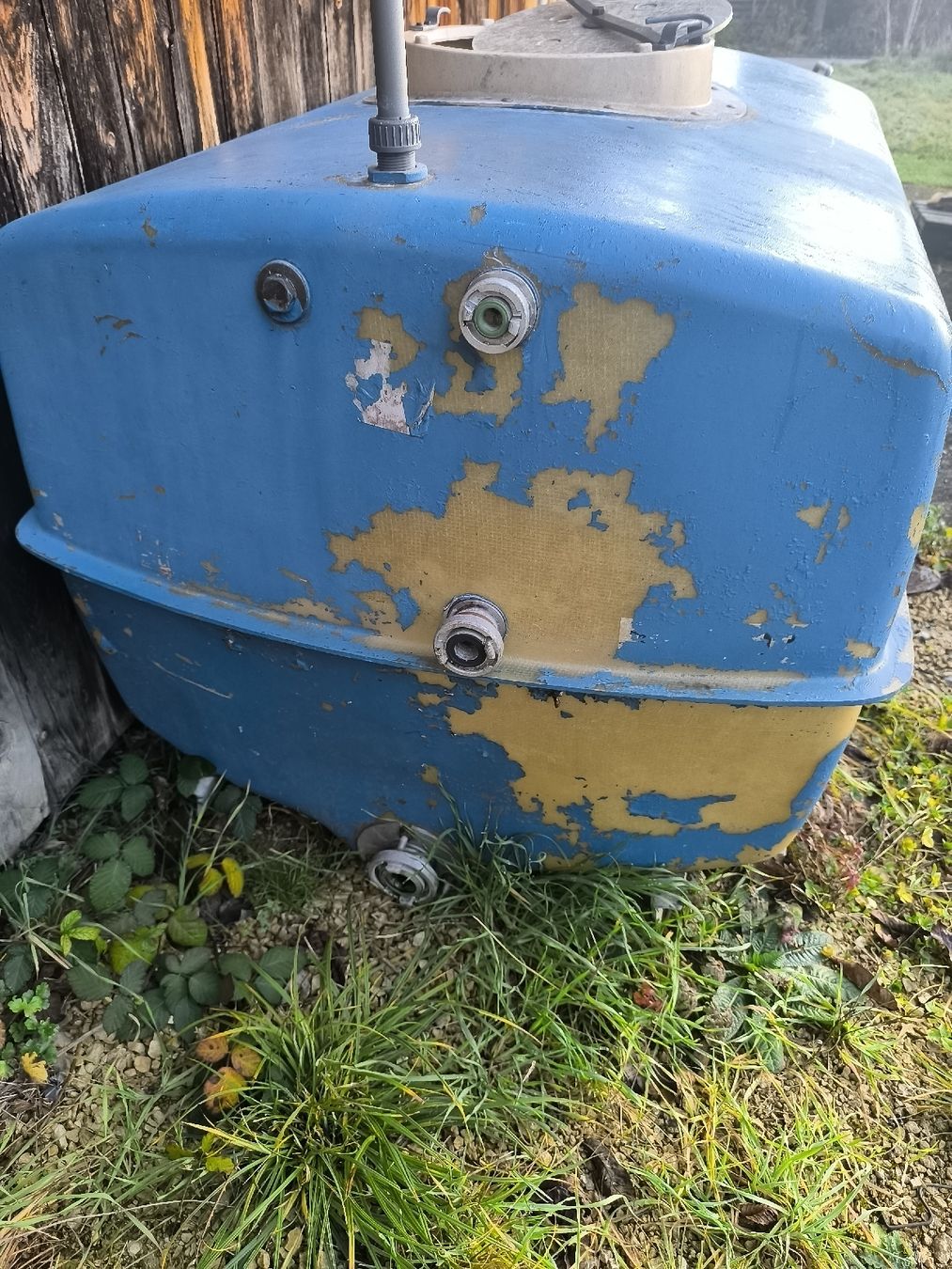 Abreuvoirs & Auges: Wassertank – D'occasion à Bretzwil par N-Bahner 1