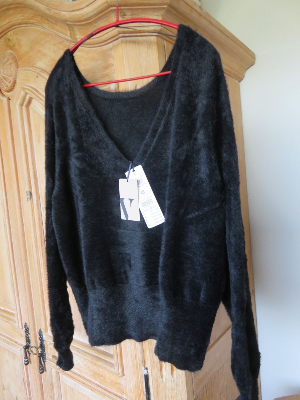 Maglioni & Felpe: KUSCHELPULLI Gr. 48 von VERA MONT – Nuovo e nell'imballaggio originale da Lachen SZ venduto da portofino01