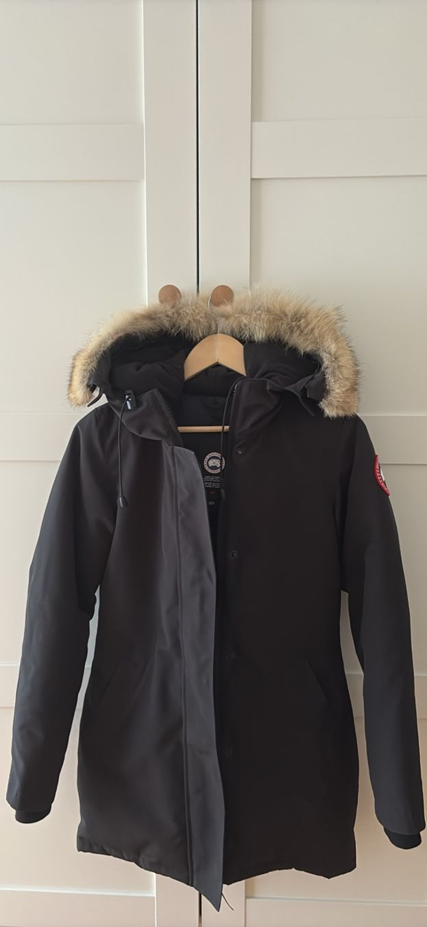 Canada Goose Giacche: Canada Goose - Parka – Nuovo (secondo la descrizione) da Dietlikon venduto da sibel.oe