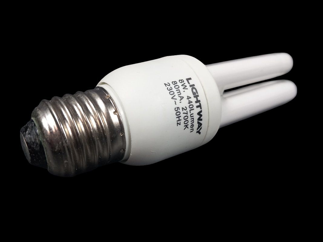 Lampen: LIGHTWAY Energiesparlampe E27 8Watt – Neu (gemäss Beschreibung) aus Hünenberg von Restwert_Zug 3