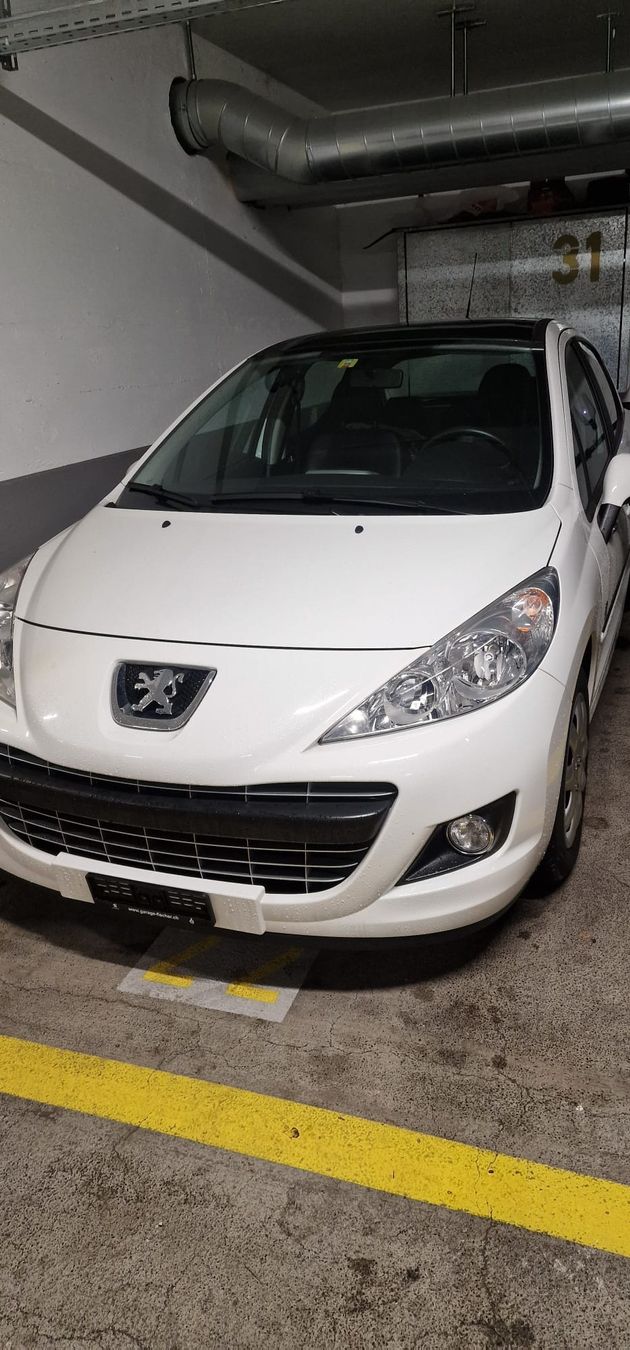 Peugeot Autos: peugeot 207 – Gebraucht aus Schlieren von Lumturie02 3