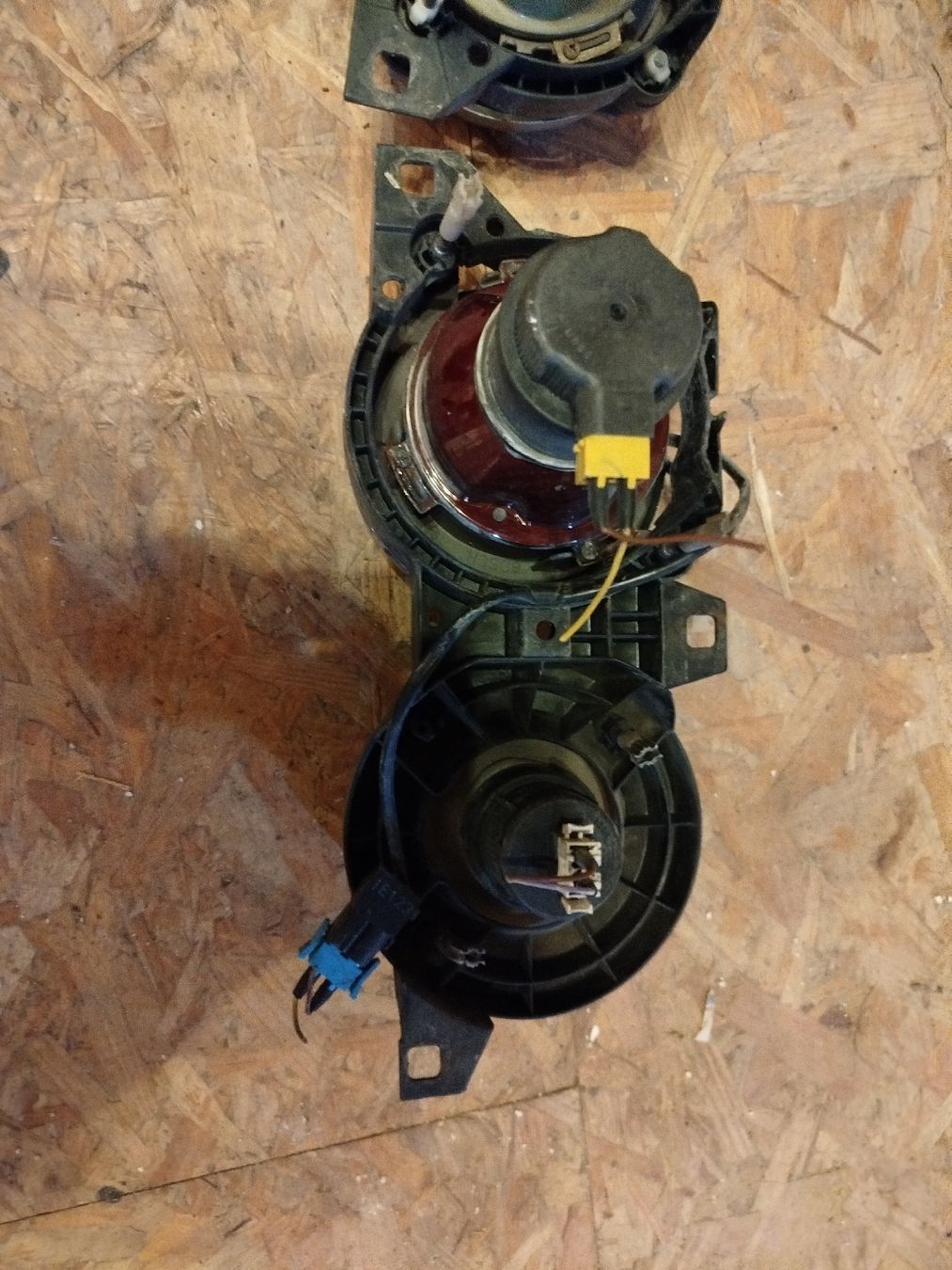 BMW Fari: phares avant Bmw E30 – Usato da Neuchâtel venduto da lyd_67kk 3