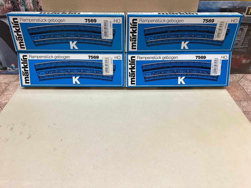 Märklin 74623 Gebogenes Rampenstück R2