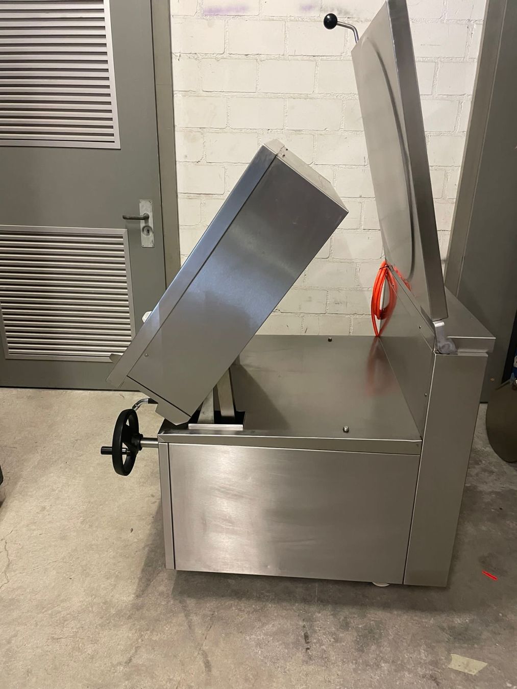 Autoribaltabili: Kippbratpfanne – Usato da Rupperswil venduto da Tinka88 2