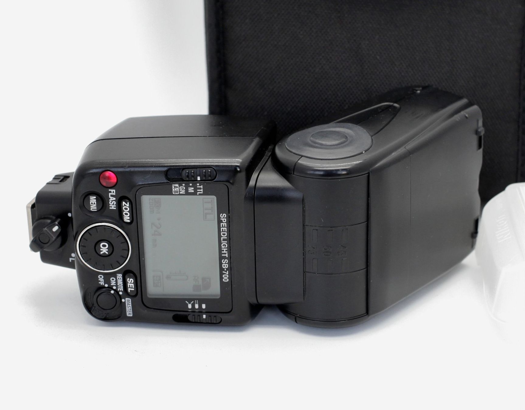 Nikon Blitze: Nikon Speedlight SB-700 – Gebraucht aus Birsfelden von Waldbrettspiel 2
