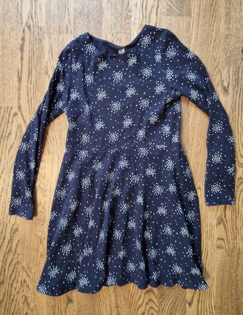 H&M Kleid Gr. 122/128, Dunkelblau mit Muster