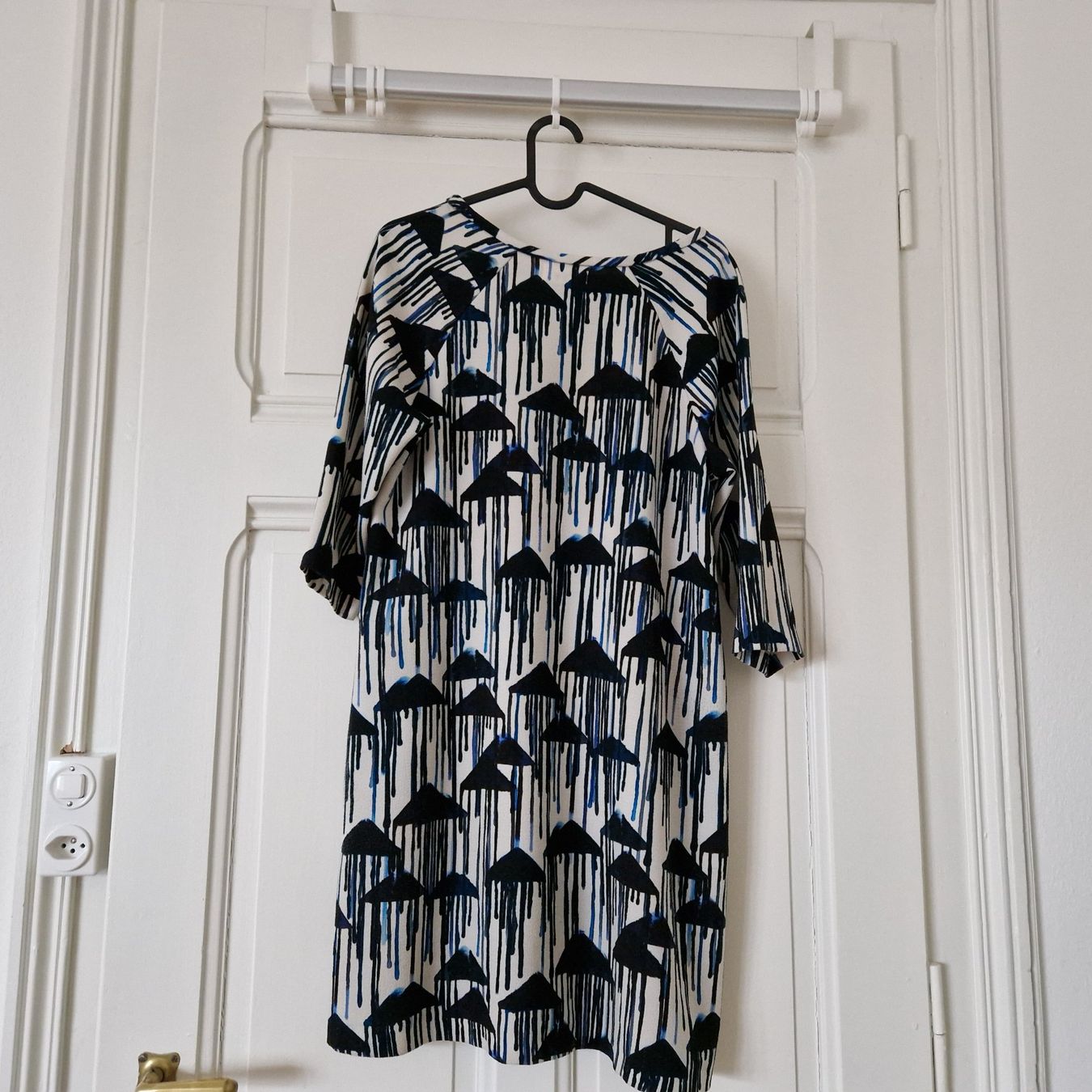 Vestiti: Robe ottodAme taille 36 – Usato da Genève venduto da vouillma