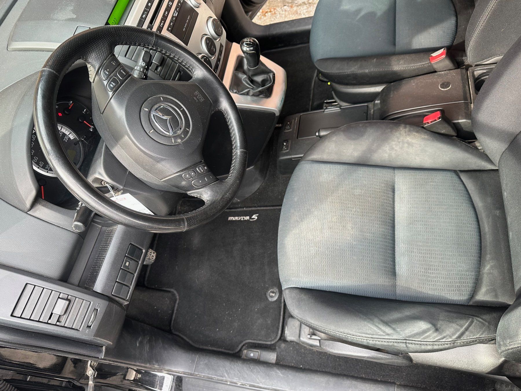 Mazda Automobili: Mazda 5    mit Schiebtüren  7 Plätze – Usato da Gurzelen venduto da halihalo02 3