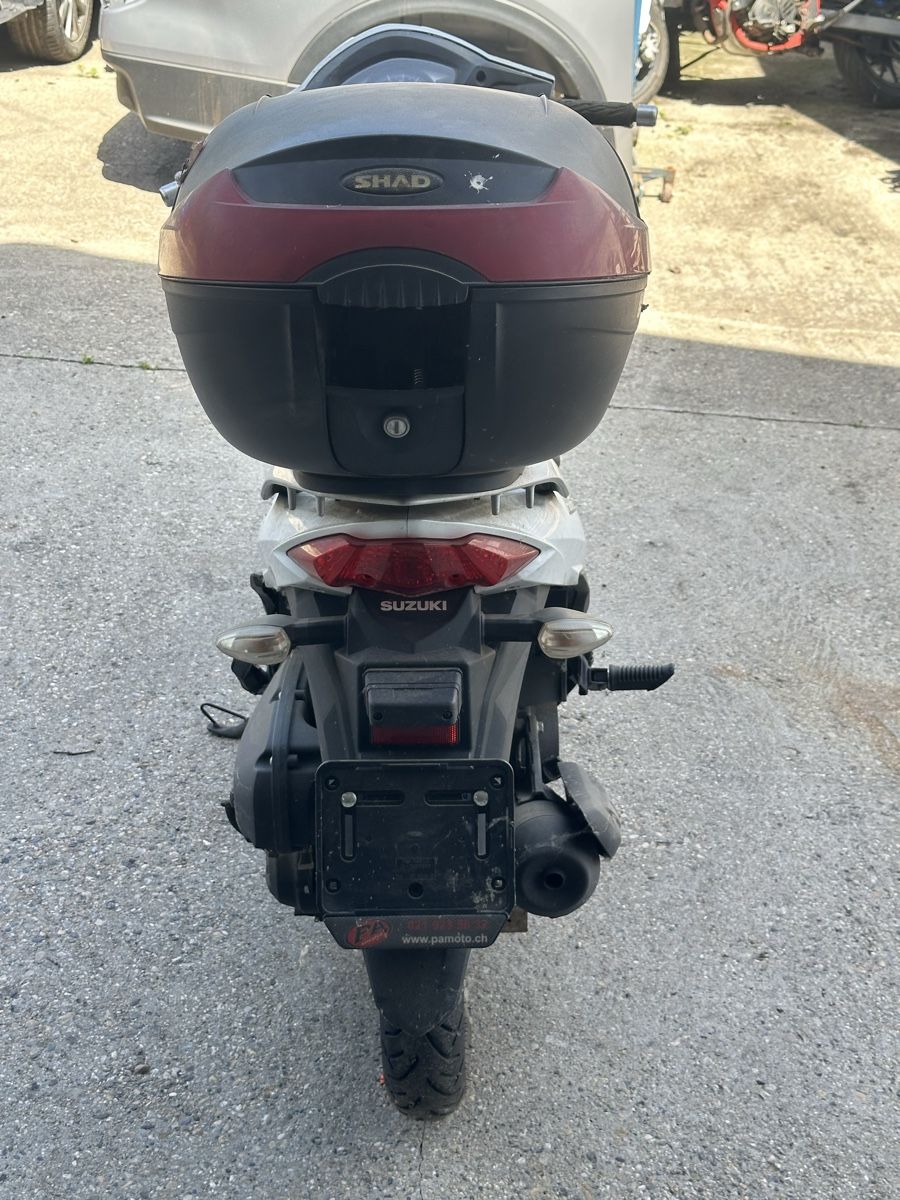 Suzuki Scooter: SUZUKI UK 110 Address  – Difettoso da Treycovagnes venduto da Campingcar65 3