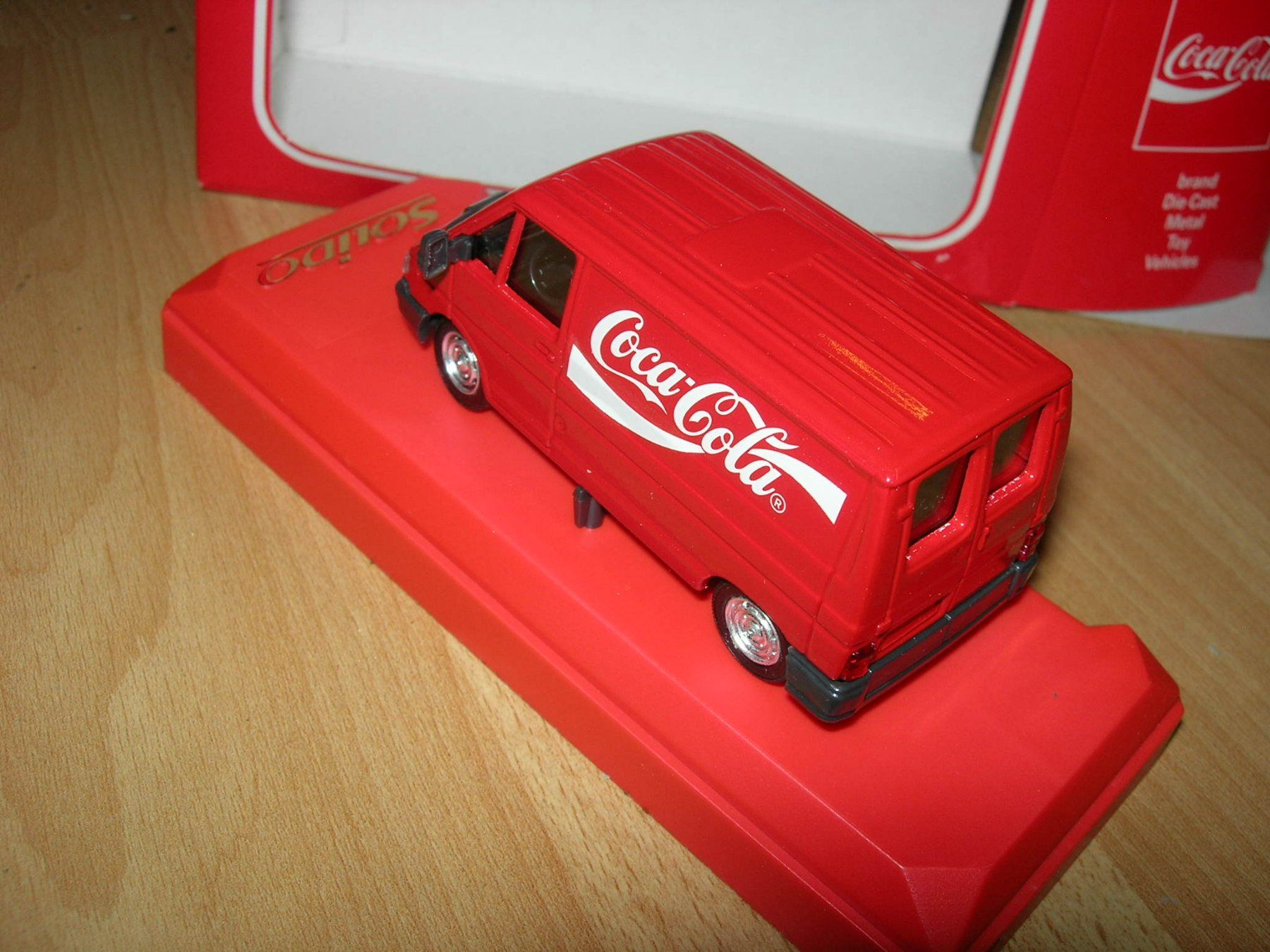 Renault Modellini d'auto: Renault Trafic 1994 Coca-Cola  * Solido 1:43 – Nuovo e nell'imballaggio originale da Hornussen venduto da Amw 2