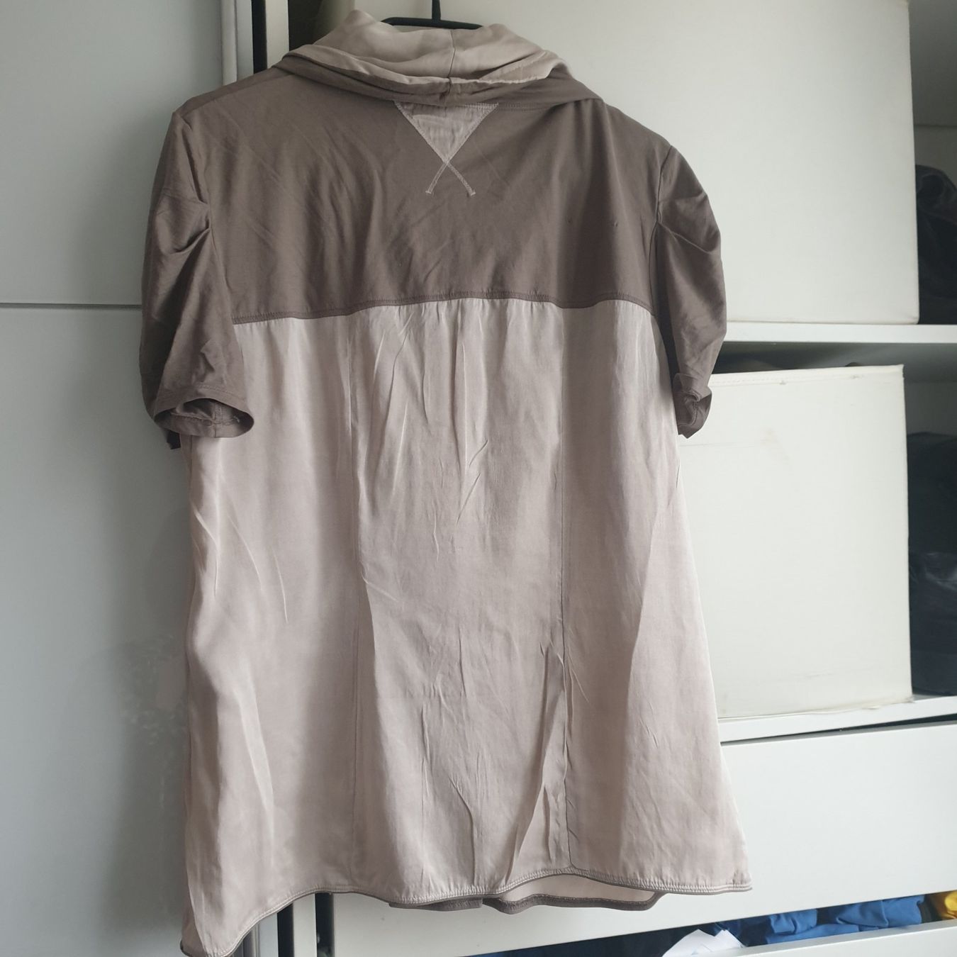 Marc Cain Tuniche: Marccain schönes Seidenshirt Gr 5 – Usato da Frenkendorf venduto da Chrigeli01 1
