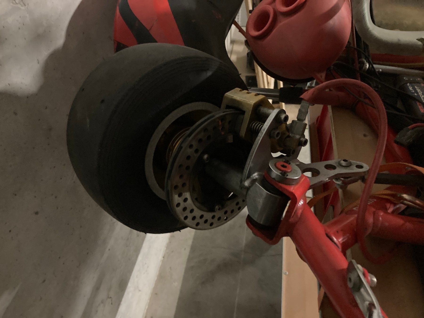 Swiss Hutless Go-Kart: GO Kart 125ccm 2 Gang – Usato da Sempach venduto da Hhelfenstein 5