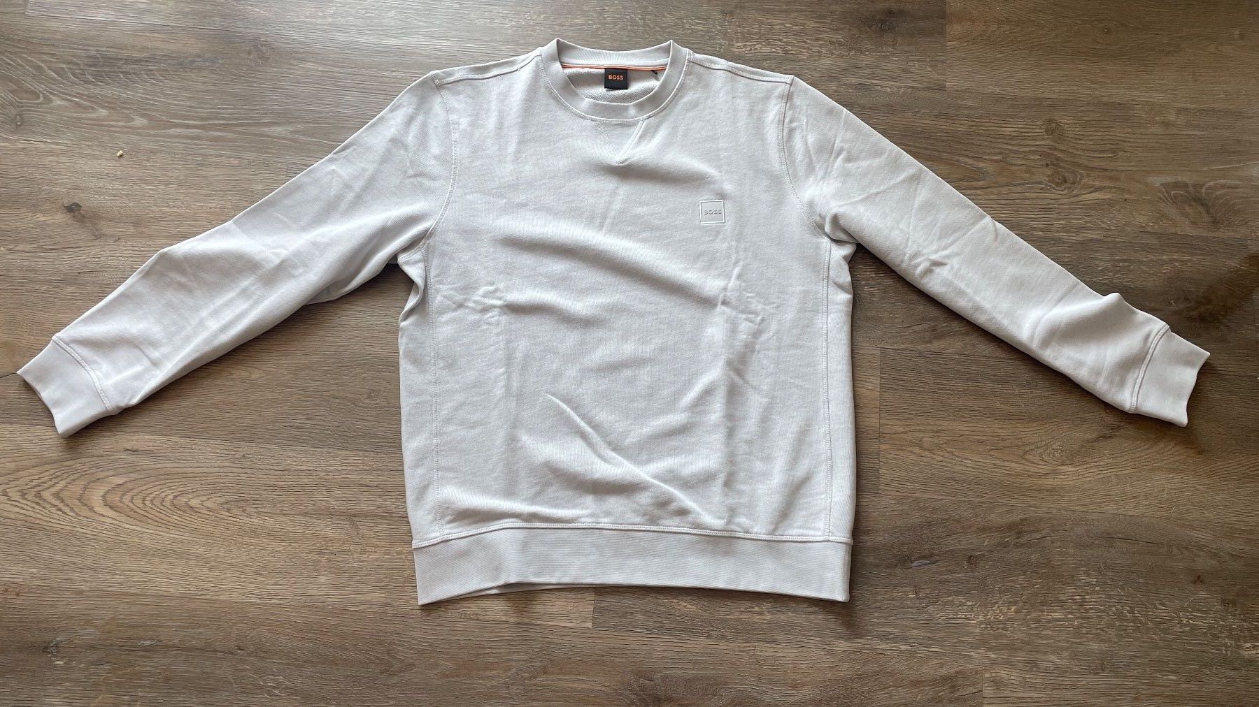 Pullover & Sweatshirts: Sweatshirt Boss, hellblau, L – Gebraucht aus Gressy von manessi