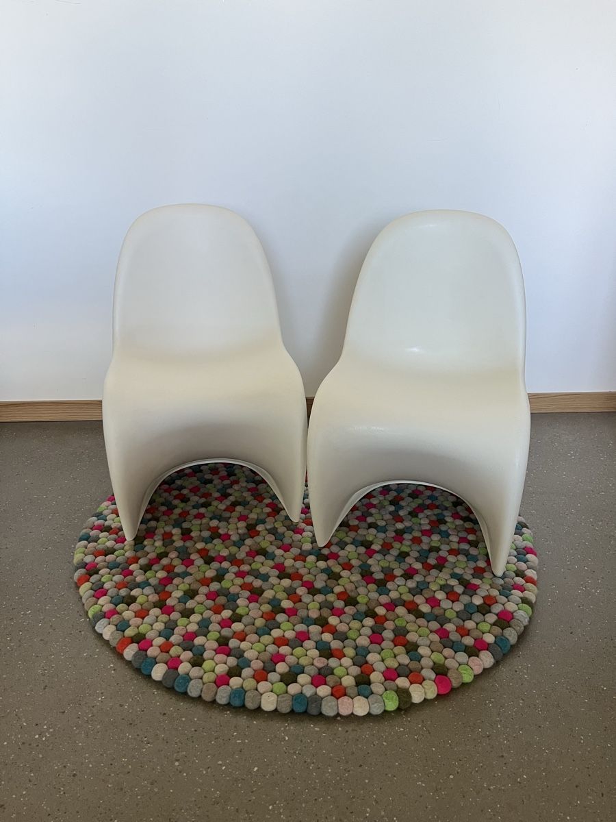 Vitra Sedie: 2 Panton Junior Vitra  NP +400.- – Usato da Zürich venduto da Krameroni