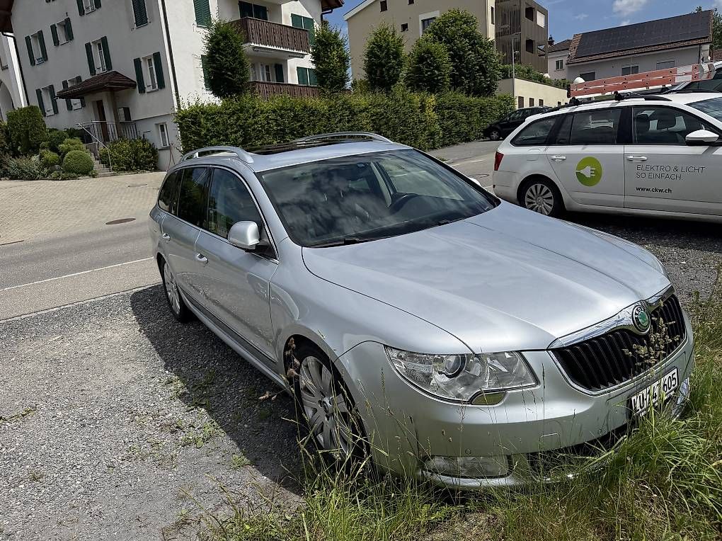Autos: Skoda superb – D'occasion à Nottwil par pau_6rvq 1