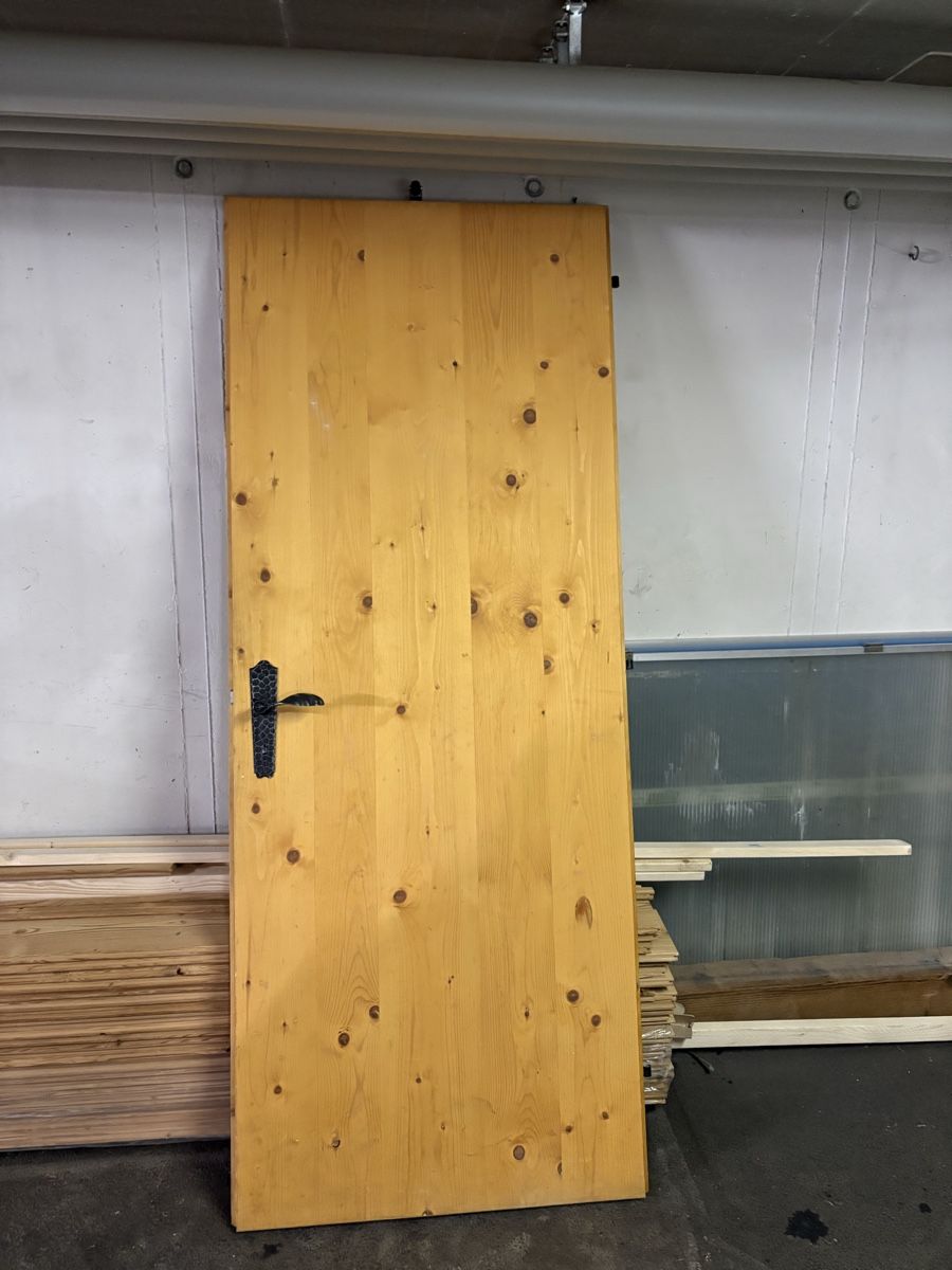 Portes: Door – D'occasion à Küsnacht ZH par StuartJohnston