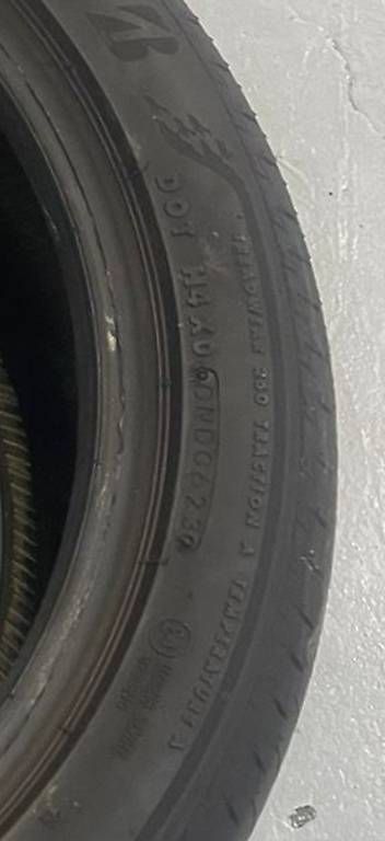 Sonstiges Schreiben & Zeichnen: 4 pneumatici estivi Bridgestone – Gebraucht aus Lugano von fed_xx7y 4