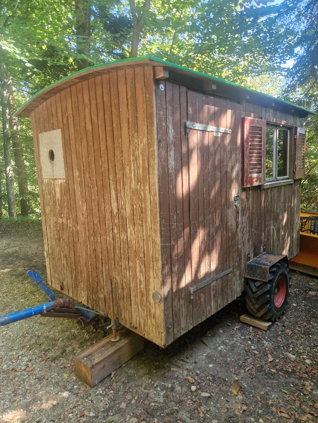 Anhänger: Bauwagen  – Gebraucht aus Sumiswald von ForstCounty 5
