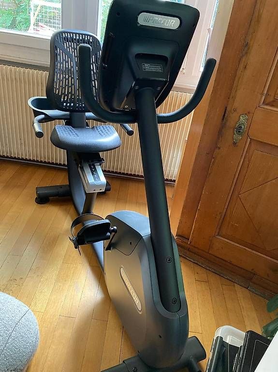Hometrainer: Vélo couché Precor RBK635 – Usato da Lausanne venduto da mmepasteque 1