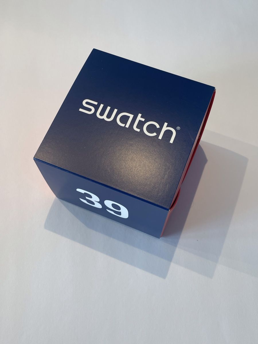 Swatch Montres: What if-Swatch Uhr beige 39 mm – Neuf avec emballage d'origine à Laupen BE par Peteruhl 3