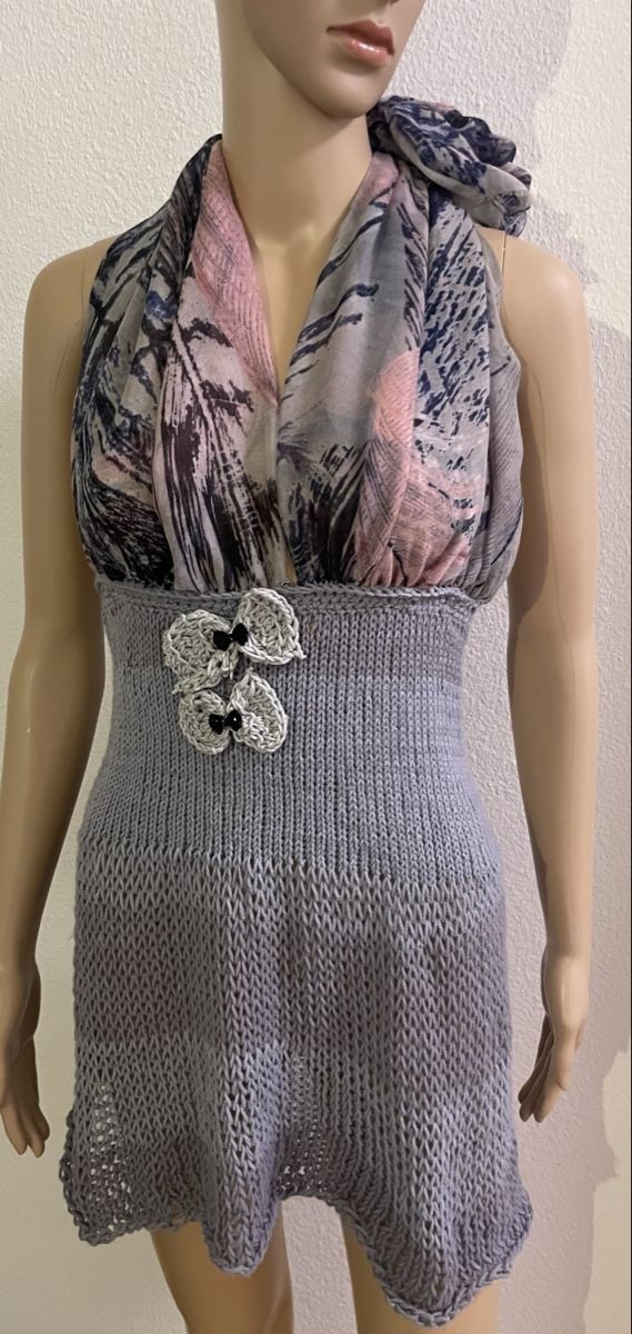 Kleider: Kleid Leicht Grösse M Neckholder – Neu und originalverpackt aus Au ZH von Jaggy4 2