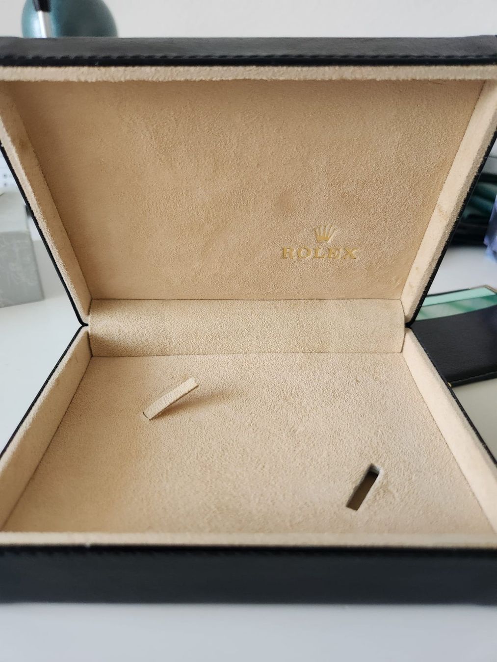 Rolex Scatole porta orologi: Original Rolex Box Ref 5330-5 – Nuovo e nell'imballaggio originale da Stäfa venduto da Brunati-Uhren