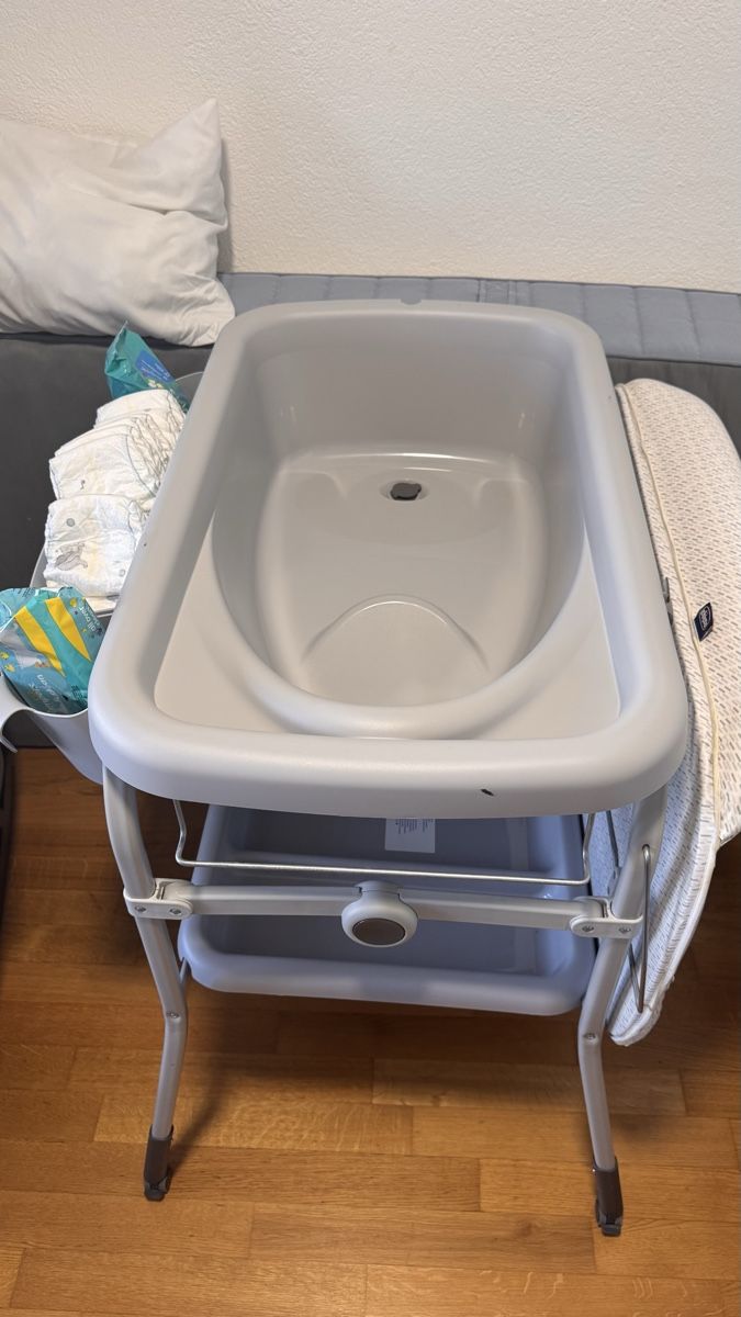 Badewannen: Chicco Cuddle & Bubble Bade-und Wickelkombination – Gebraucht aus Thun von bia_56c9 4