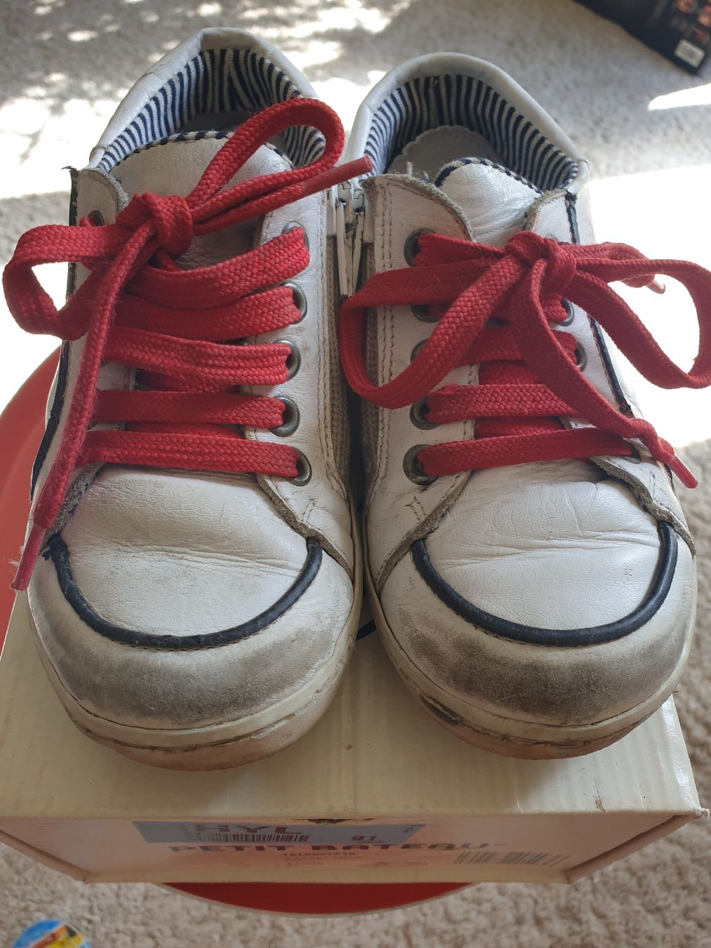 Petit Bateau Scarpe per ragazzi: Schuhe Kinder Petit Bateau, Gr.31 – Nuovo (secondo la descrizione) da Zürich venduto da yoarg