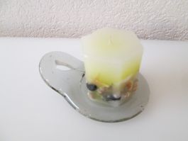 Kerzenständer mit Kerze
