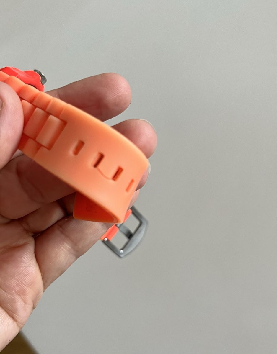 Armbänder & -reifen: OOZOO ARMBANDUHR CORAL – Gebraucht aus Basel von JJ.Elena 6
