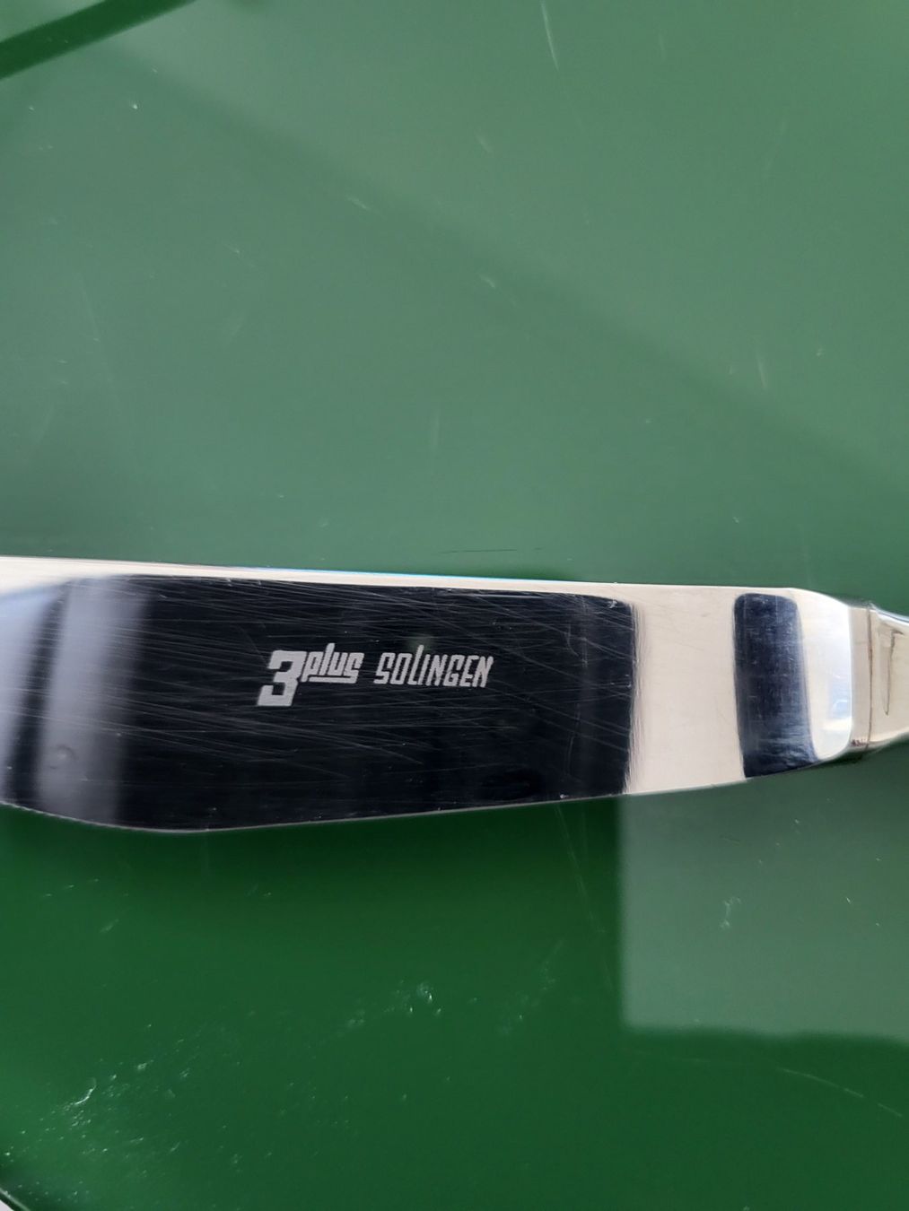 Solingen Set di posate: Edles Besteck-Set 3plus Solingen, 68-teilig, neuwertig – Nuovo (secondo la descrizione) da Neuenhof venduto da DynaFatBob 1