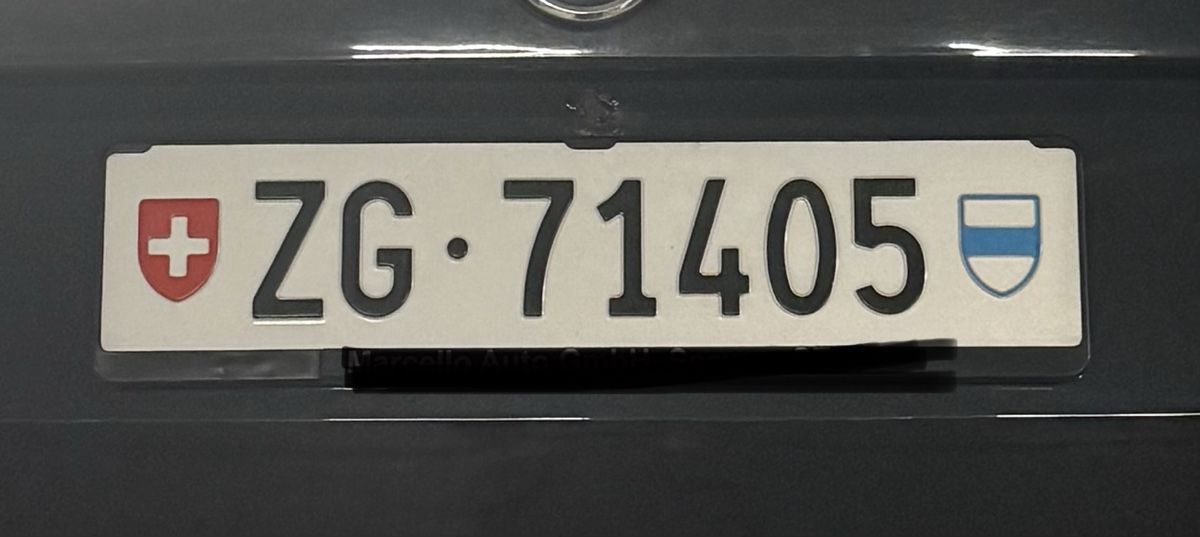 Insegne: ZG71405, Autonummer Kanton Zug – Usato da Cham venduto da kuhnaguero