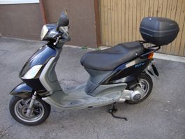 Piaggio FLY 125