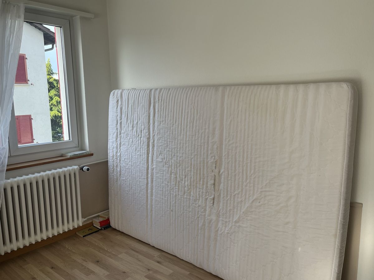 Matelas: Matratze 220 × 140 cm – D'occasion à Zürich par rug_562c 1