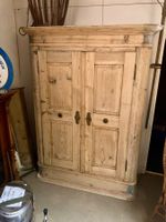 Tannenholz Schrank 2 türig