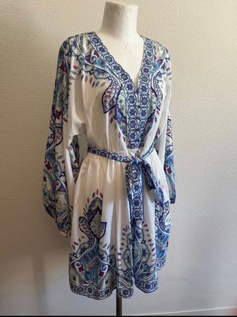 Modernes Top Kleid, NEU, Gr. S, NP 159.- Robe moderne, NEUVE