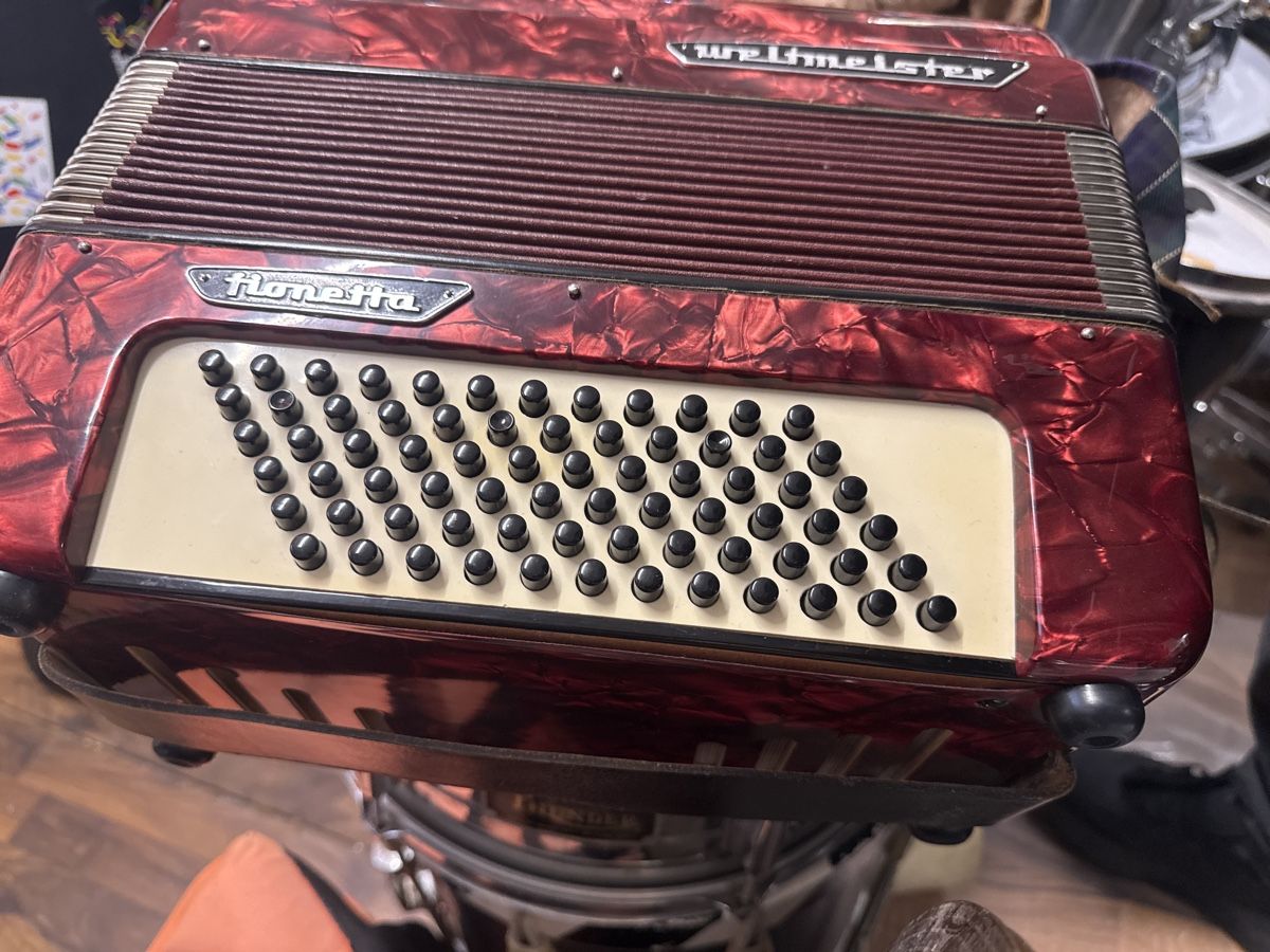 Strumenti musicali: Weltmeister fionetta c-griff  – Usato da Strengelbach venduto da HeidiHeidi09 2