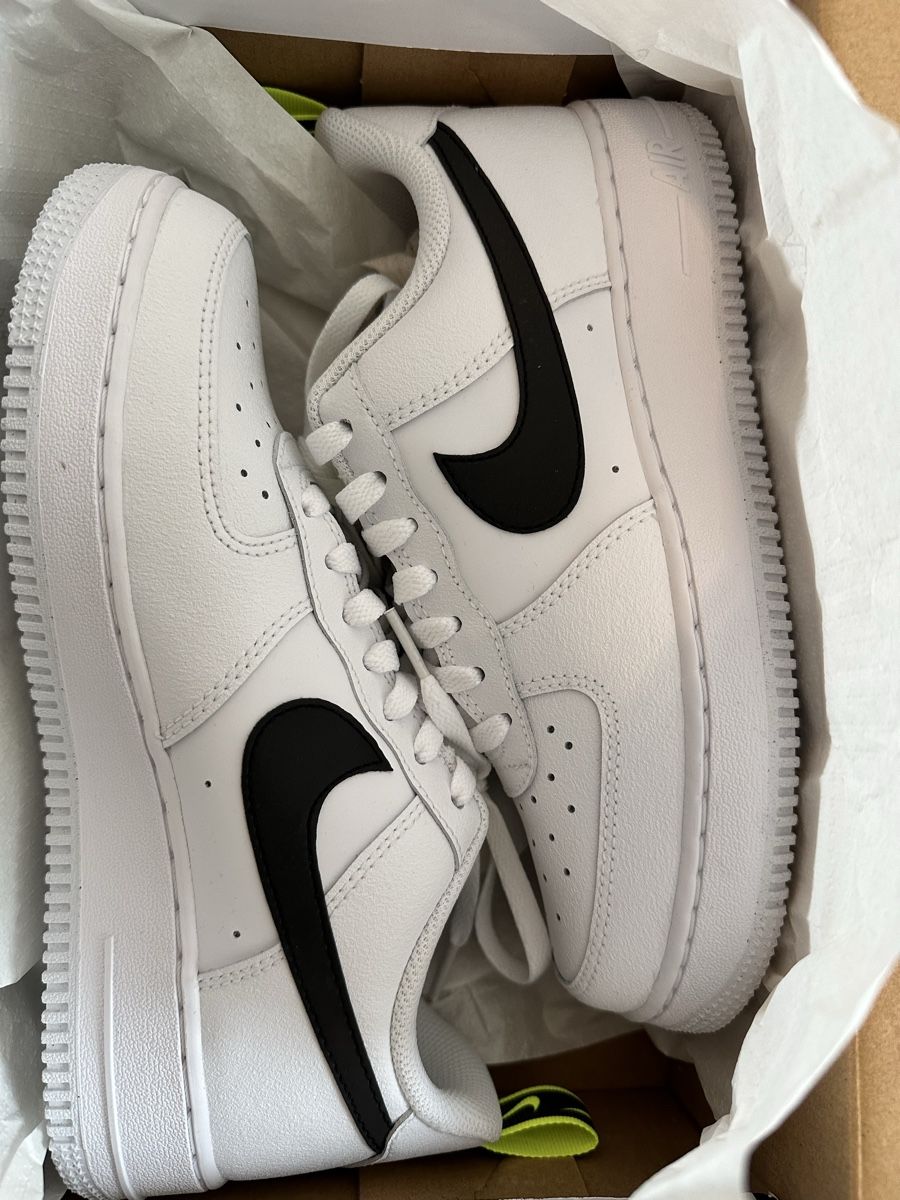 Nike Scarpe da uomo: Nike Air Force 1 – Nuovo e nell'imballaggio originale da Volketswil venduto da ari.na
