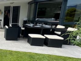 Gartentisch mit 4 Stühlen & 4 Hockern – Ab CHF 1.-
