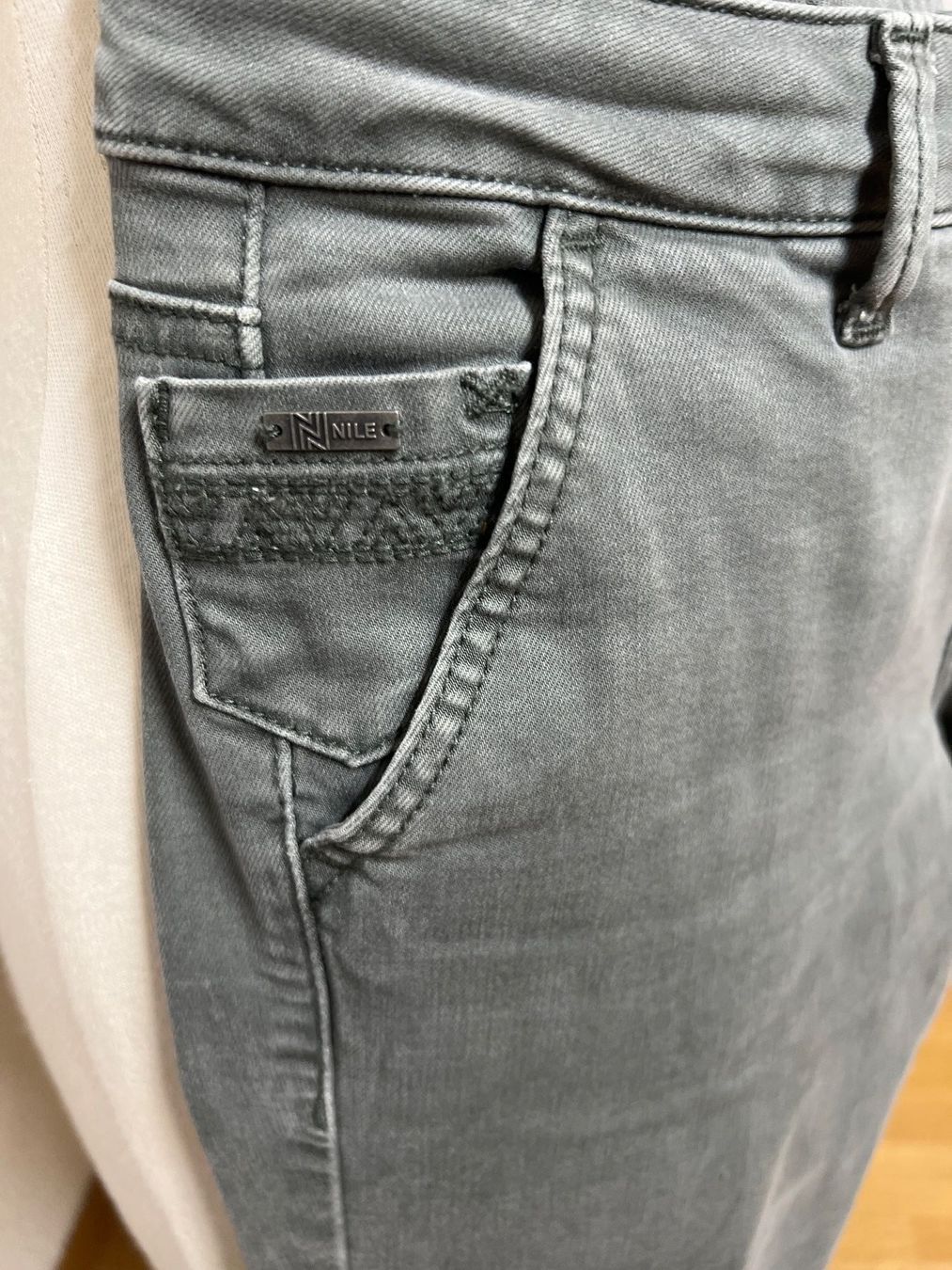 Nile Jeans: Schöne Nile Jeans xs – Usato da Maienfeld venduto da 8796 2