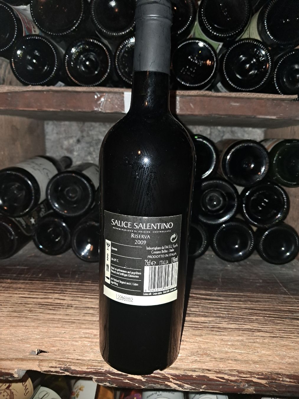 Vino: Salice Salentino Riserva 2009 – Nuovo e nell'imballaggio originale da Le locle venduto da juliensaran 2