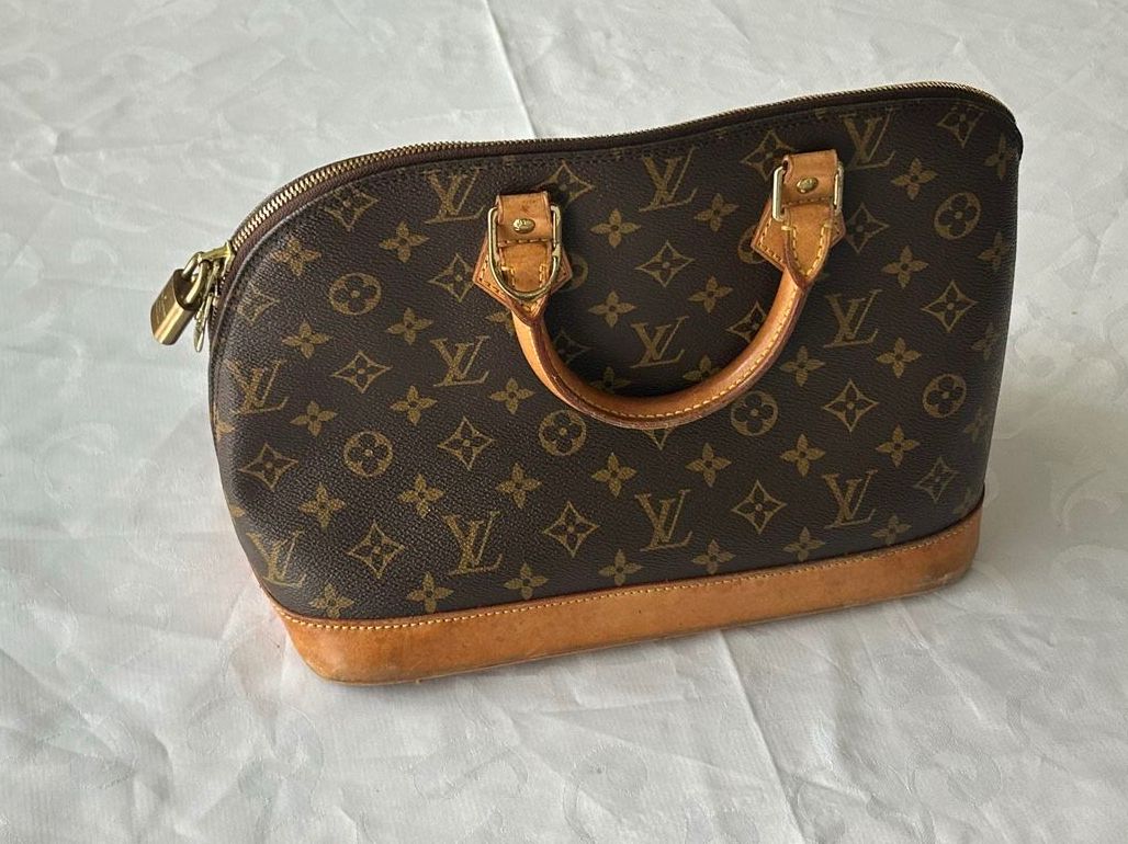 Louis Vuitton Borse da donna: Louis Vuitton Alma – Usato da Kloten venduto da lga_zy7n