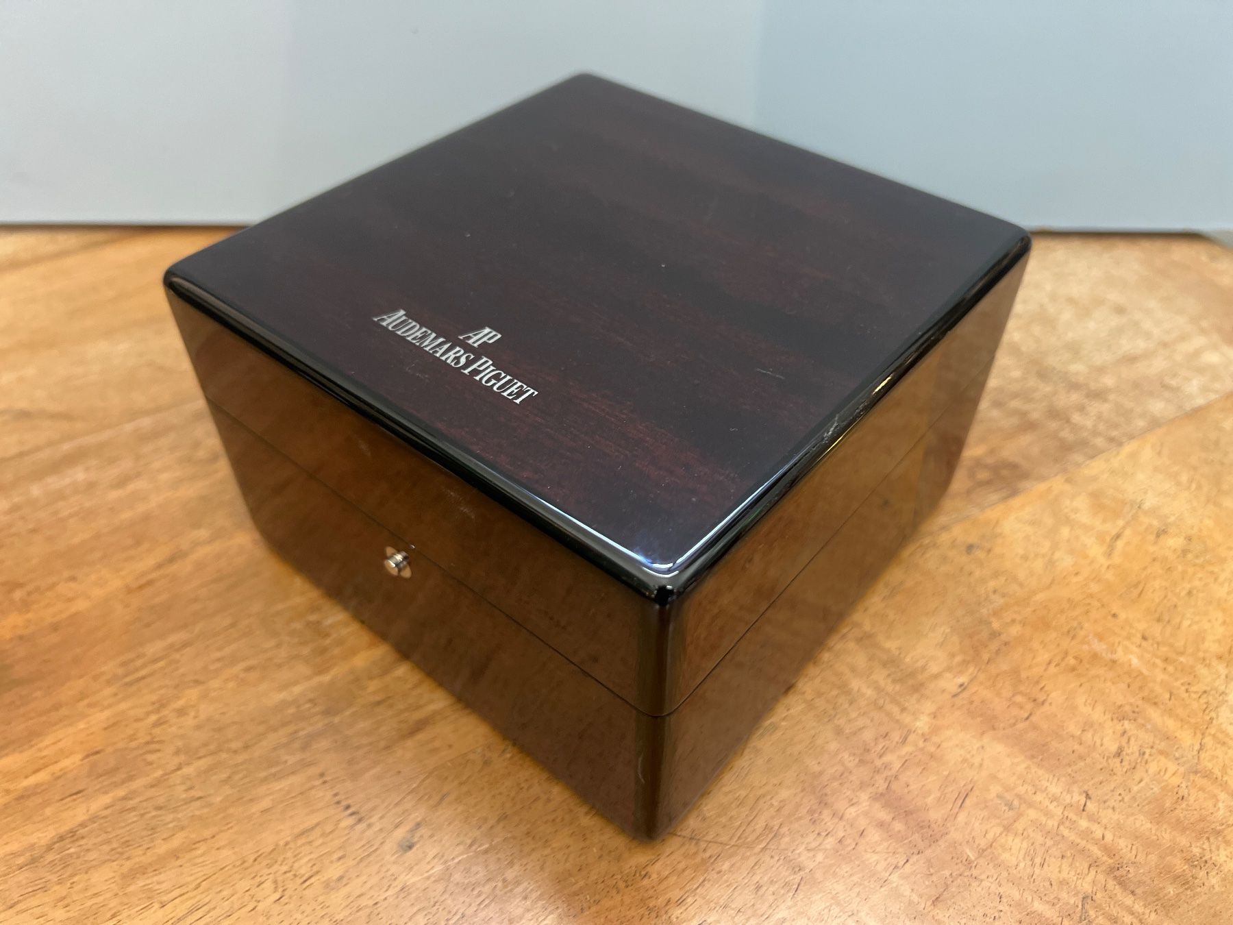 Audemars Piguet Orologi: AUDEMARS PIGUET Uhrenbox – Usato da Otelfingen venduto da Yossi-68 8